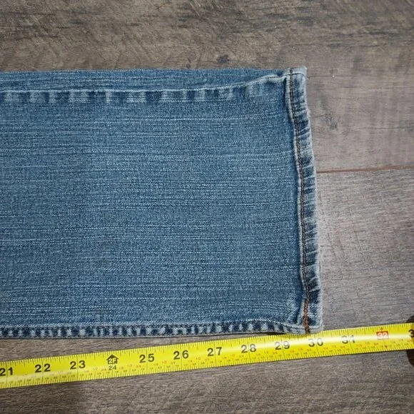 Thrashed Distressed DKNY Boot Cut Cotton Spandex Fits 30x30 size 10 - Picture 13 of 15